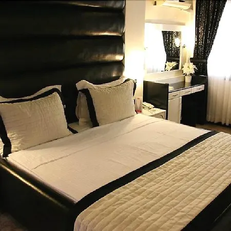 Aksan Hotel 4*