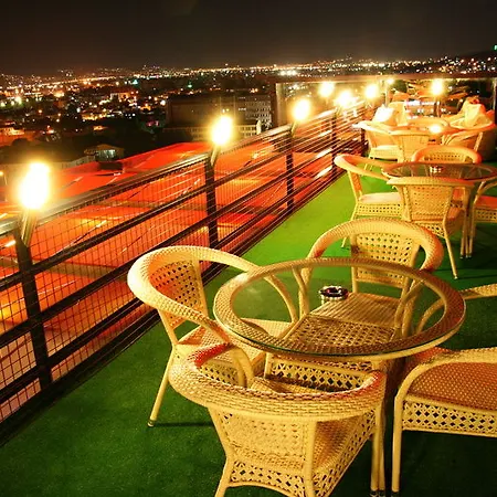 Aksan Hotel 4*