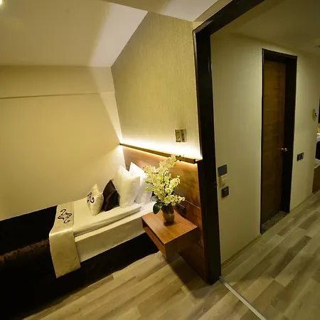 Ξενοδοχείο Aksan 4*
