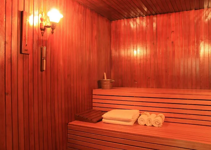 Aksan מלון איזמיר