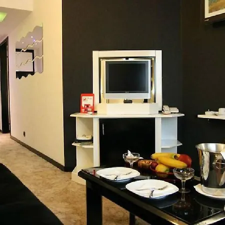 Aksan Otel İzmir